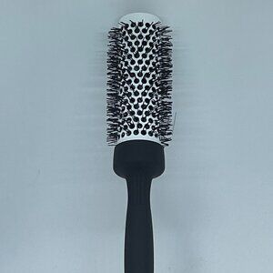 Styling Thermal Ionic Ceramic Round Hair Brush - 1 1/4" Barrel - Black & White